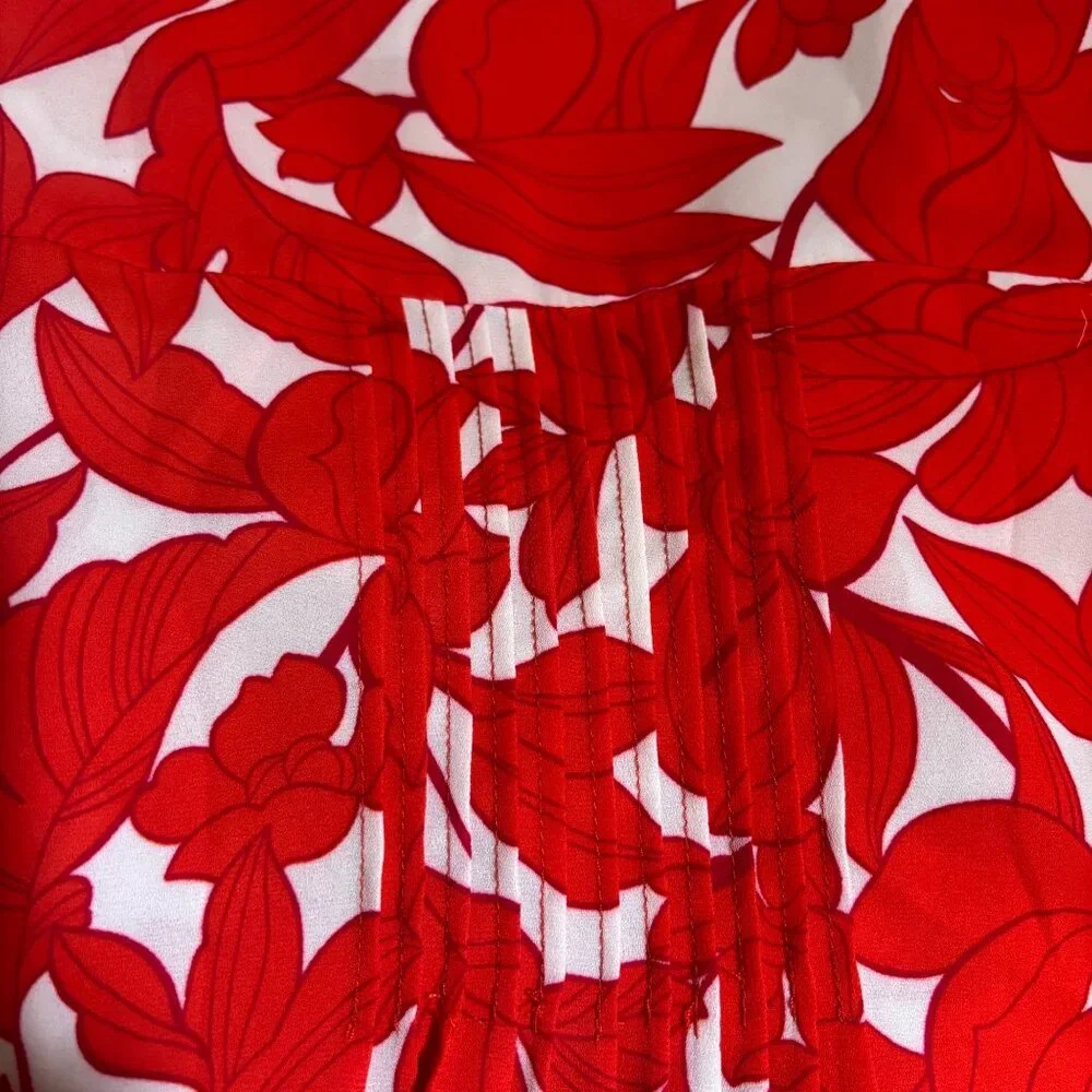T Tahari Women’s Red & White Floral Lined Tank Top - Size L‎ - Picture 4 of 7